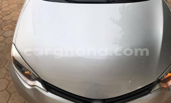 Sayi Na hannu Toyota Corolla Azurfa Mota in Accra a Greater Accra Sayi Na hannu Toyota Corolla Azurfa Mota in Accra a Greater Accra