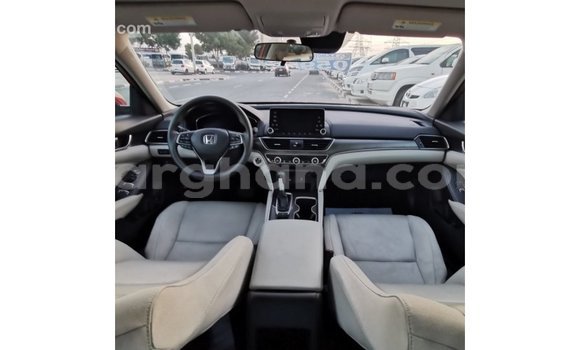 Buy Import Honda T Red Bike in Import - Dubai in Ashanti Buy Import Honda T Red Bike in Import - Dubai in Ashanti