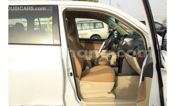 Ra Imported Toyota Prado funfun Ọkọ̀ in Import - Dubai ni Ashanti Ra Imported Toyota Prado funfun Ọkọ̀ in Import - Dubai ni Ashanti