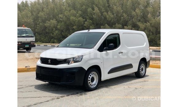 Sayi Imported Peugeot Partner White Mota in Import - Dubai a Ashanti Sayi Imported Peugeot Partner White Mota in Import - Dubai a Ashanti