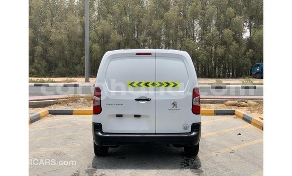 Sayi Imported Peugeot Partner White Mota in Import - Dubai a Ashanti Sayi Imported Peugeot Partner White Mota in Import - Dubai a Ashanti