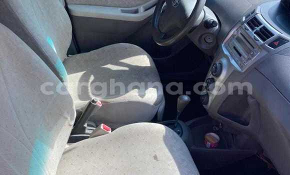 Sayi Na hannu Toyota Vitz Blue Mota in Accra a Greater Accra Sayi Na hannu Toyota Vitz Blue Mota in Accra a Greater Accra