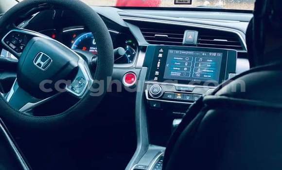 Ra Àlòkù Honda Civic funfun Ọkọ̀ in Sekondi–Takoradi Metropolitan ni Oorun Ra Àlòkù Honda Civic funfun Ọkọ̀ in Sekondi–Takoradi Metropolitan ni Oorun