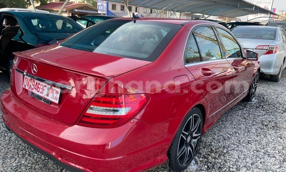 Ra Àlòkù Mercedes-Benz C250 coupe Red Ọkọ̀ in Accra ni Greater Accra Ra Àlòkù Mercedes-Benz C250 coupe Red Ọkọ̀ in Accra ni Greater Accra
