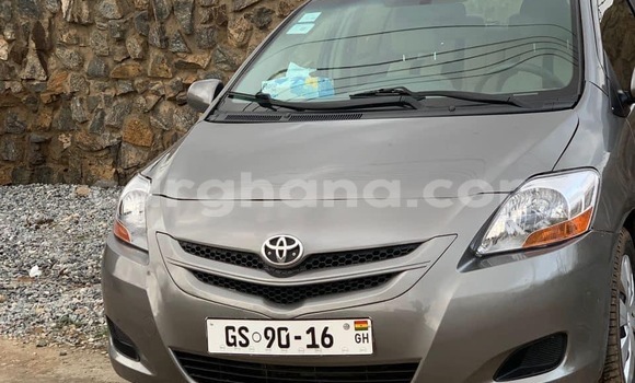Buy Used Toyota Yaris Silver Car in Accra in Greater Accra Buy Used Toyota Yaris Silver Car in Accra in Greater Accra