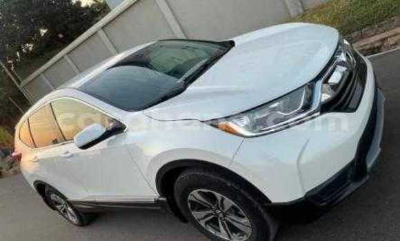 Buy Used Honda CR–V White Car in Accra in Greater Accra Buy Used Honda CR–V White Car in Accra in Greater Accra