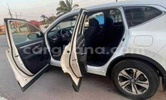 Buy Used Honda CR–V White Car in Accra in Greater Accra Buy Used Honda CR–V White Car in Accra in Greater Accra