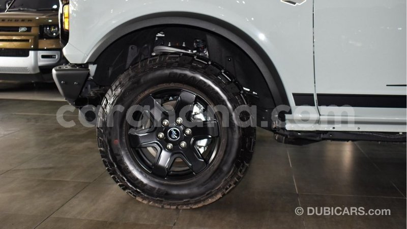 Big with watermark ford bronco ashanti import dubai 46461
