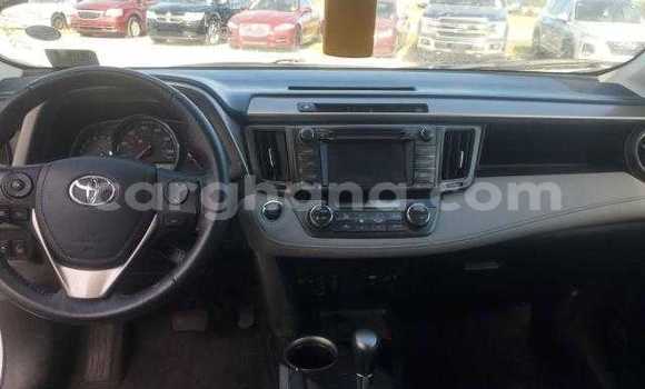 Buy Used Toyota RAV4 White Car in Accra in Greater Accra Buy Used Toyota RAV4 White Car in Accra in Greater Accra