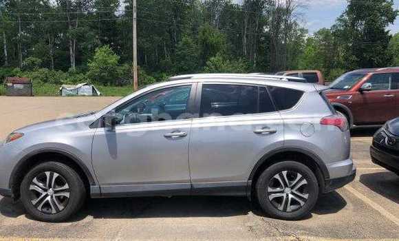 Buy Used Toyota RAV4 Silver Car in Accra in Greater Accra Buy Used Toyota RAV4 Silver Car in Accra in Greater Accra
