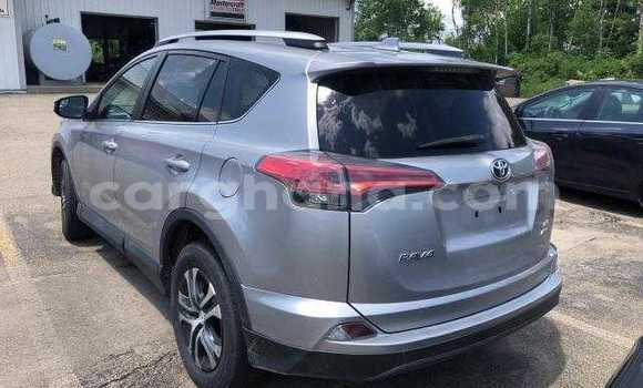 Buy Used Toyota RAV4 Silver Car in Accra in Greater Accra Buy Used Toyota RAV4 Silver Car in Accra in Greater Accra