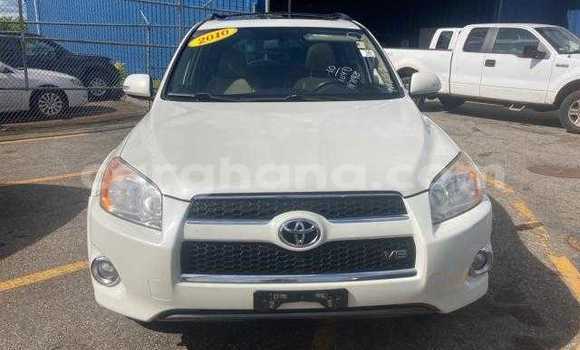 Buy Used Toyota RAV4 White Car in Accra in Greater Accra