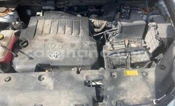 Buy Used Toyota RAV4 White Car in Accra in Greater Accra Buy Used Toyota RAV4 White Car in Accra in Greater Accra