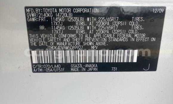 Buy Used Toyota RAV4 White Car in Accra in Greater Accra Buy Used Toyota RAV4 White Car in Accra in Greater Accra