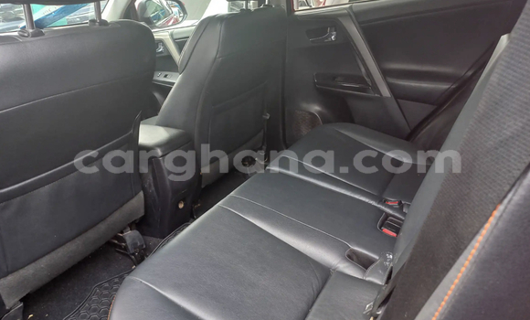 Ra Àlòkù Toyota RAV4 Red Ọkọ̀ in Accra ni Greater Accra Ra Àlòkù Toyota RAV4 Red Ọkọ̀ in Accra ni Greater Accra