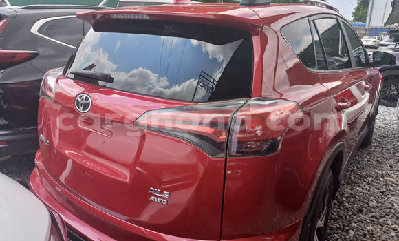 Ra Àlòkù Toyota RAV4 Red Ọkọ̀ in Accra ni Greater Accra Ra Àlòkù Toyota RAV4 Red Ọkọ̀ in Accra ni Greater Accra