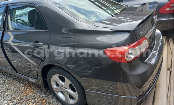 Sayi Na hannu Toyota Corolla Azurfa Mota in Accra a Greater Accra Sayi Na hannu Toyota Corolla Azurfa Mota in Accra a Greater Accra