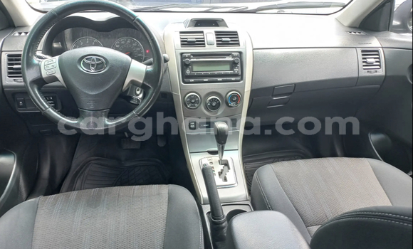 Sayi Na hannu Toyota Corolla Azurfa Mota in Accra a Greater Accra Sayi Na hannu Toyota Corolla Azurfa Mota in Accra a Greater Accra