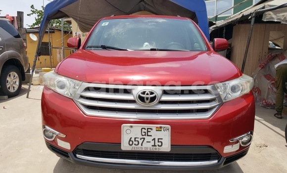 Sayi Na hannu Toyota Highlander Brown Mota in Accra a Greater Accra