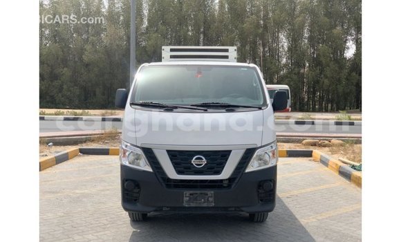 Ra Imported Nissan Urvan funfun Ọkọ̀ in Import - Dubai ni Ashanti Ra Imported Nissan Urvan funfun Ọkọ̀ in Import - Dubai ni Ashanti