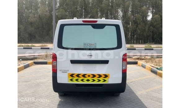 Ra Imported Nissan Urvan funfun Ọkọ̀ in Import - Dubai ni Ashanti Ra Imported Nissan Urvan funfun Ọkọ̀ in Import - Dubai ni Ashanti
