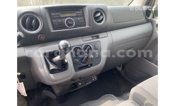 Ra Imported Nissan Urvan funfun Ọkọ̀ in Import - Dubai ni Ashanti Ra Imported Nissan Urvan funfun Ọkọ̀ in Import - Dubai ni Ashanti