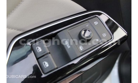 Buy Import Volkswagen Beetle White Car in Import - Dubai in Ashanti Buy Import Volkswagen Beetle White Car in Import - Dubai in Ashanti