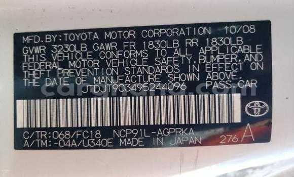 Sayi Na hannu Toyota Yaris White Mota in Accra a Greater Accra Sayi Na hannu Toyota Yaris White Mota in Accra a Greater Accra