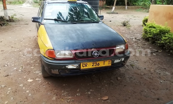 Buy Used Opel Astra Blue Car in Sunyani Municipal in Brong-Ahafo Buy Used Opel Astra Blue Car in Sunyani Municipal in Brong-Ahafo