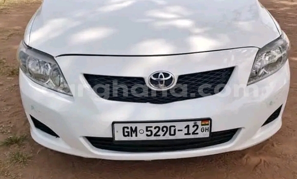 Buy Used Toyota Corolla White Car in Accra in Greater Accra