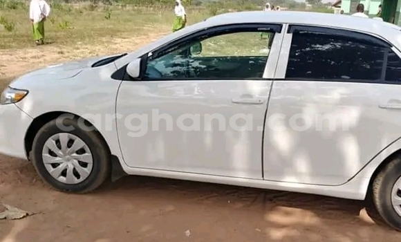 Buy Used Toyota Corolla White Car in Accra in Greater Accra Buy Used Toyota Corolla White Car in Accra in Greater Accra