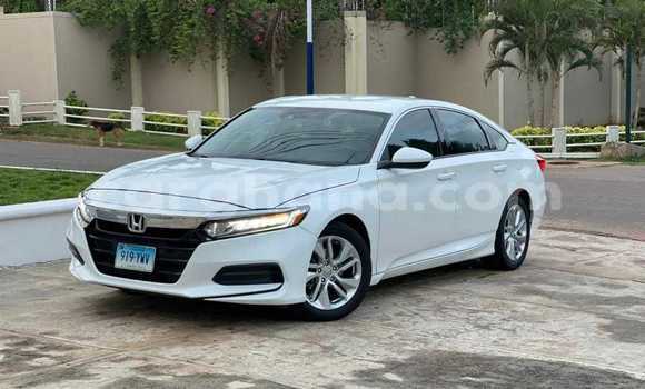 Buy Used Honda Accord White Car in Accra in Greater Accra Buy Used Honda Accord White Car in Accra in Greater Accra