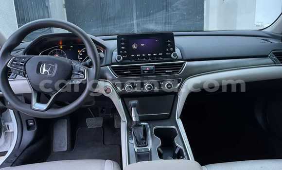 Buy Used Honda Accord White Car in Accra in Greater Accra Buy Used Honda Accord White Car in Accra in Greater Accra