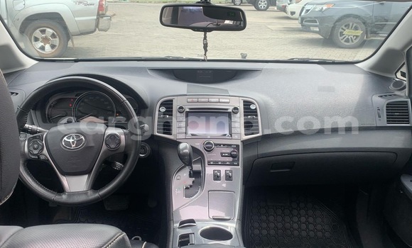 Buy Used Toyota Venza White Car in Accra in Greater Accra Buy Used Toyota Venza White Car in Accra in Greater Accra