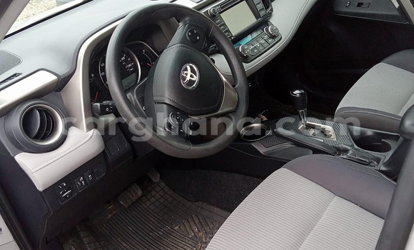 Buy Used Toyota RAV4 Silver Car in Accra in Greater Accra Buy Used Toyota RAV4 Silver Car in Accra in Greater Accra