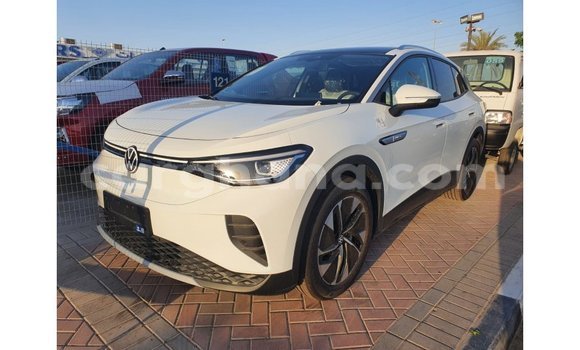 Buy Import Volkswagen Beetle White Car in Import - Dubai in Ashanti