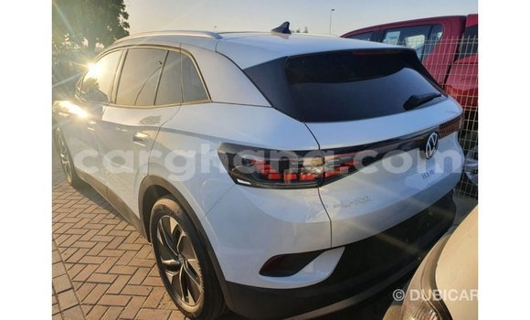 Buy Import Volkswagen Beetle White Car in Import - Dubai in Ashanti Buy Import Volkswagen Beetle White Car in Import - Dubai in Ashanti