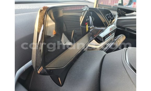 Buy Import Volkswagen Beetle White Car in Import - Dubai in Ashanti Buy Import Volkswagen Beetle White Car in Import - Dubai in Ashanti