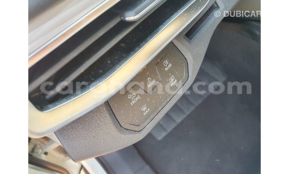Buy Import Volkswagen Beetle White Car in Import - Dubai in Ashanti Buy Import Volkswagen Beetle White Car in Import - Dubai in Ashanti
