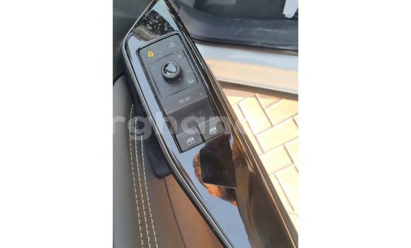 Buy Import Volkswagen Beetle White Car in Import - Dubai in Ashanti Buy Import Volkswagen Beetle White Car in Import - Dubai in Ashanti