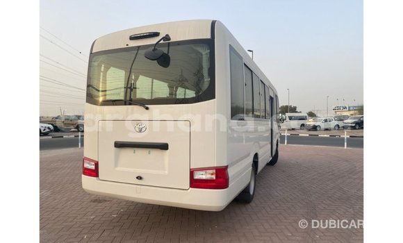 Buy Import Toyota Coaster White Car in Import - Dubai in Ashanti Buy Import Toyota Coaster White Car in Import - Dubai in Ashanti