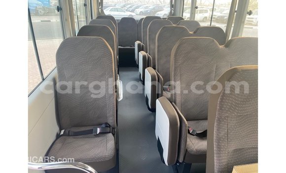 Buy Import Toyota Coaster White Car in Import - Dubai in Ashanti Buy Import Toyota Coaster White Car in Import - Dubai in Ashanti