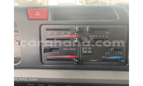 Buy Import Toyota Coaster White Car in Import - Dubai in Ashanti Buy Import Toyota Coaster White Car in Import - Dubai in Ashanti