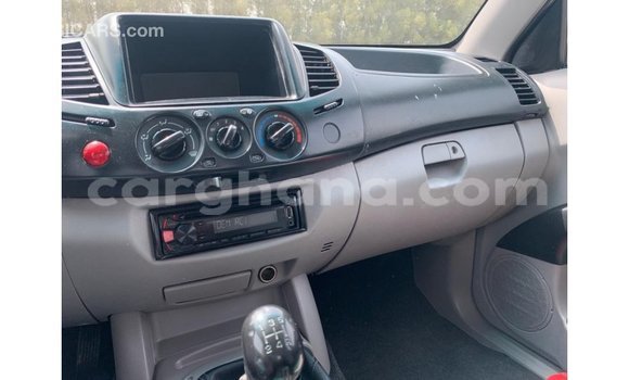 Ra Imported Mitsubishi L200 funfun Ọkọ̀ in Import - Dubai ni Ashanti Ra Imported Mitsubishi L200 funfun Ọkọ̀ in Import - Dubai ni Ashanti
