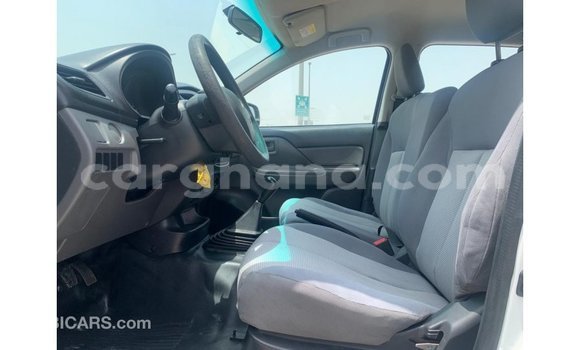 Sayi Imported Mitsubishi L200 White Mota in Import - Dubai a Ashanti Sayi Imported Mitsubishi L200 White Mota in Import - Dubai a Ashanti