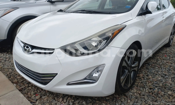 Sayi Na hannu Hyundai Elantra White Mota in Accra a Greater Accra Sayi Na hannu Hyundai Elantra White Mota in Accra a Greater Accra