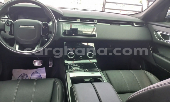 Sayi Na hannu Land Rover Range Rover Velar White Mota in Accra a Greater Accra Sayi Na hannu Land Rover Range Rover Velar White Mota in Accra a Greater Accra