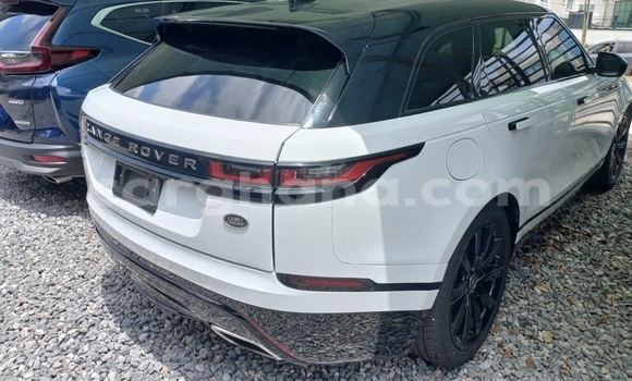 Sayi Na hannu Land Rover Range Rover Velar White Mota in Accra a Greater Accra Sayi Na hannu Land Rover Range Rover Velar White Mota in Accra a Greater Accra
