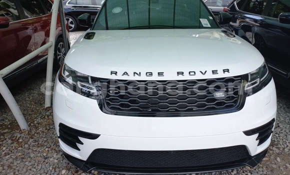 Sayi Na hannu Land Rover Range Rover Velar White Mota in Accra a Greater Accra Sayi Na hannu Land Rover Range Rover Velar White Mota in Accra a Greater Accra