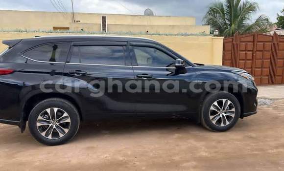 Sayi Na hannu Toyota Highlander Black Mota in Sekondi–Takoradi Metropolitan a Yamma Sayi Na hannu Toyota Highlander Black Mota in Sekondi–Takoradi Metropolitan a Yamma
